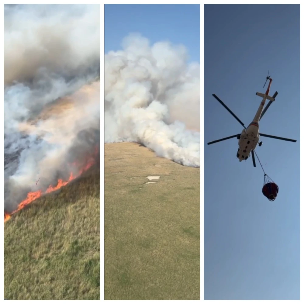 Более 100 тонн воды сбросили с вертолета на горящий камыш в Атырауской области